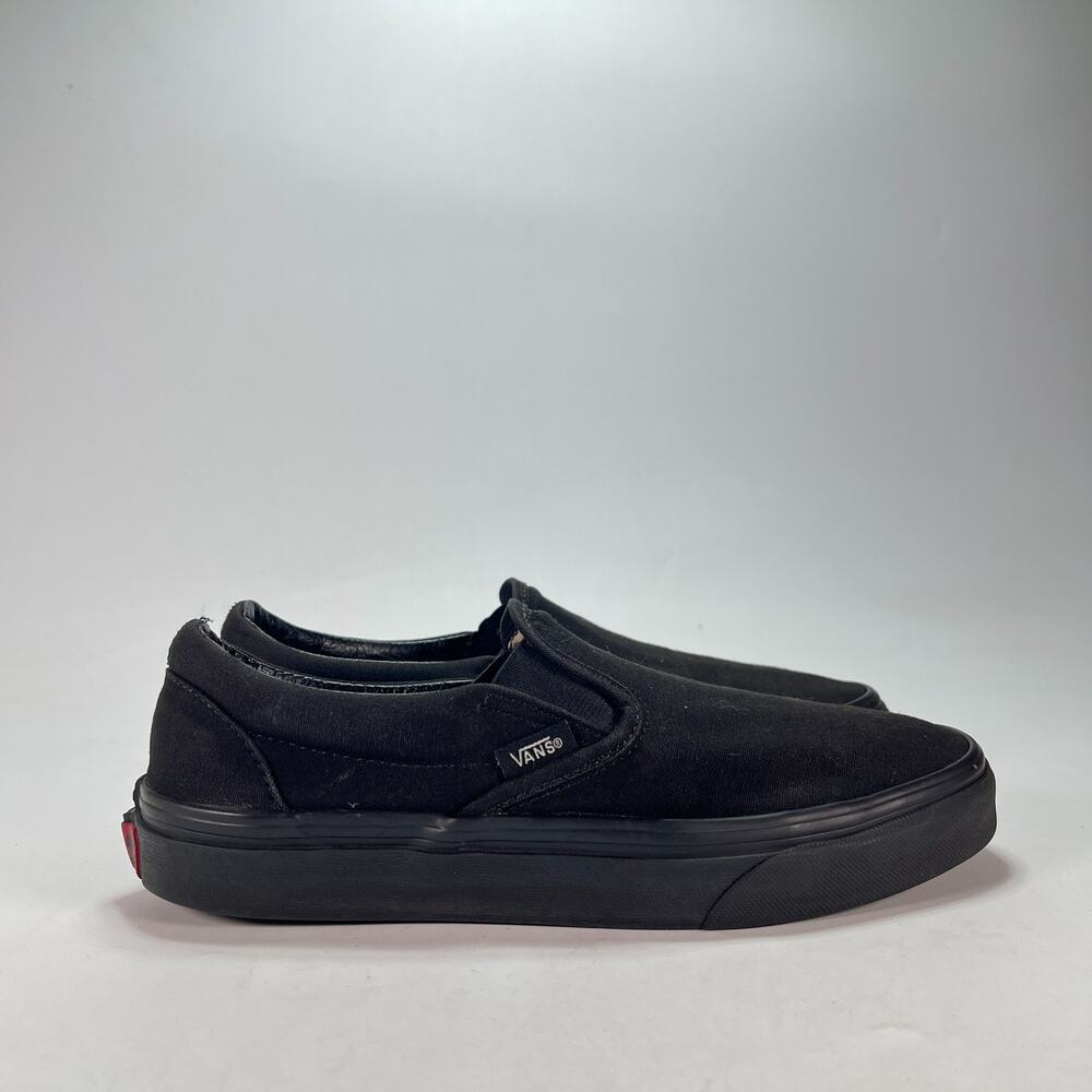 Vans Classic Slip On Triple Black Canvas Low Top Skate Shoes 721565 Men's Size 7